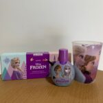 Kit Disney Frozen ( Colônia 70ml+cx de Sabonetes 3 unidades + copo)